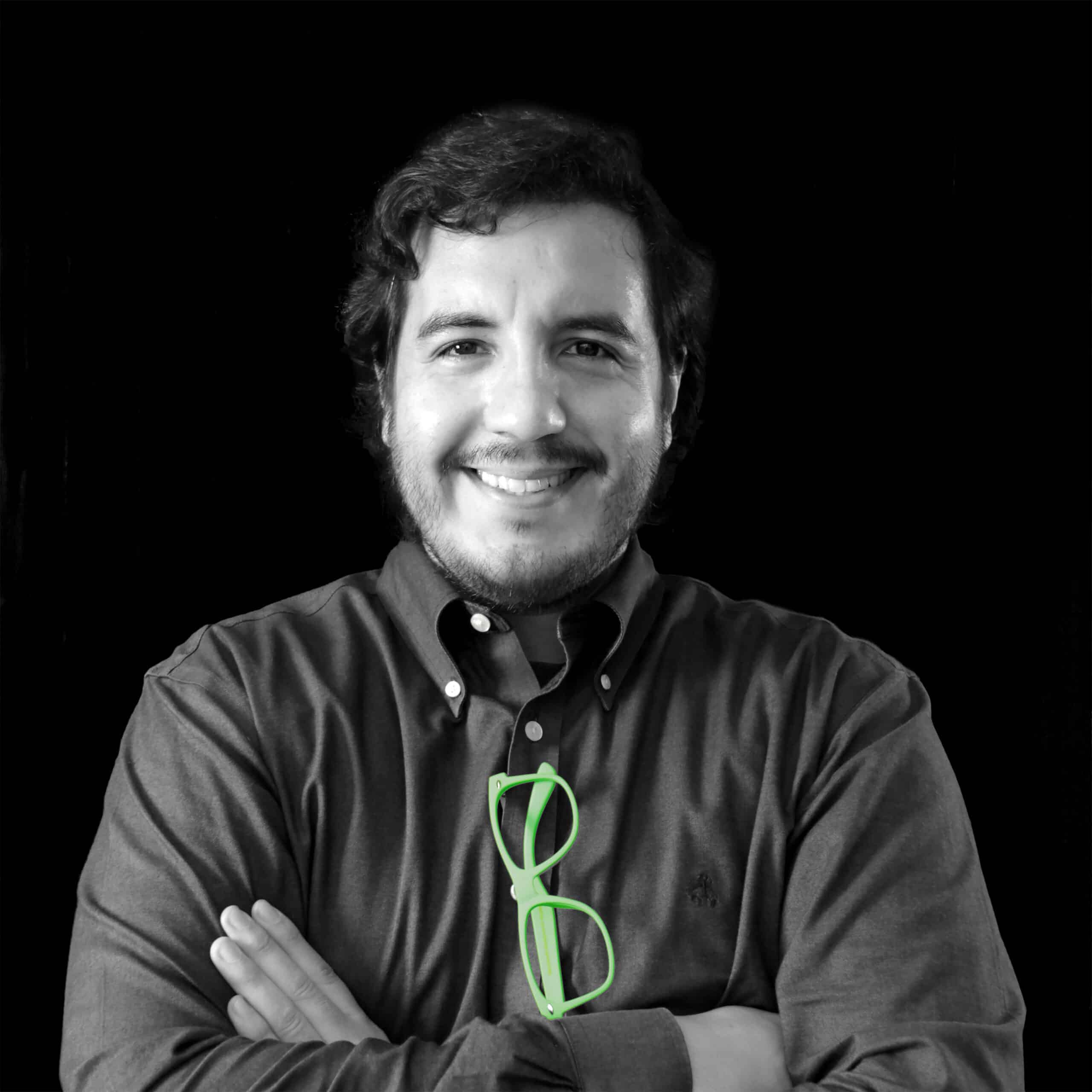 Numa Roel, Associate