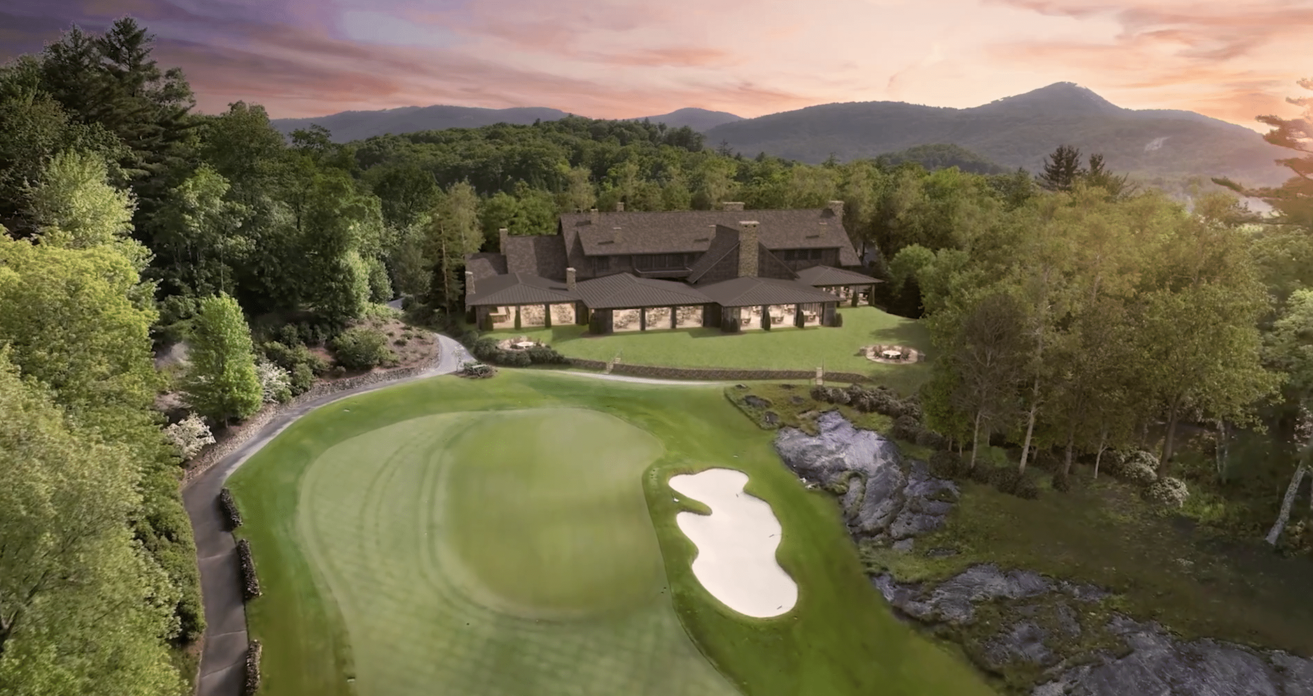 MOUNTAINTOP GOLF & LAKE CLUB